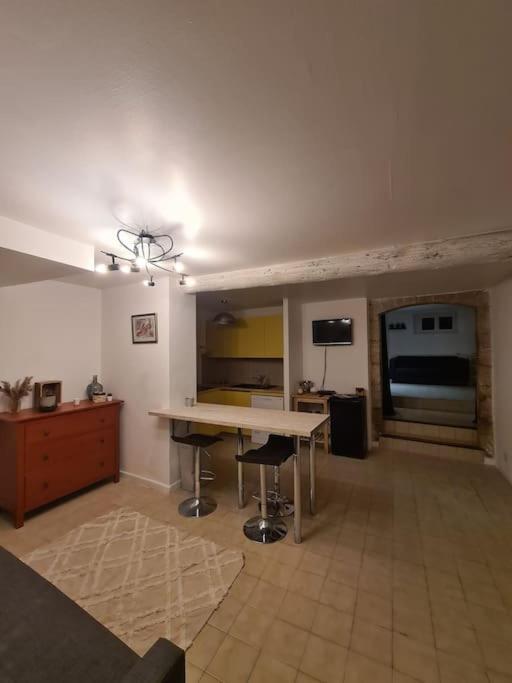 Villa La Maison Du Bonheur à Caumont-sur-Durance Extérieur photo